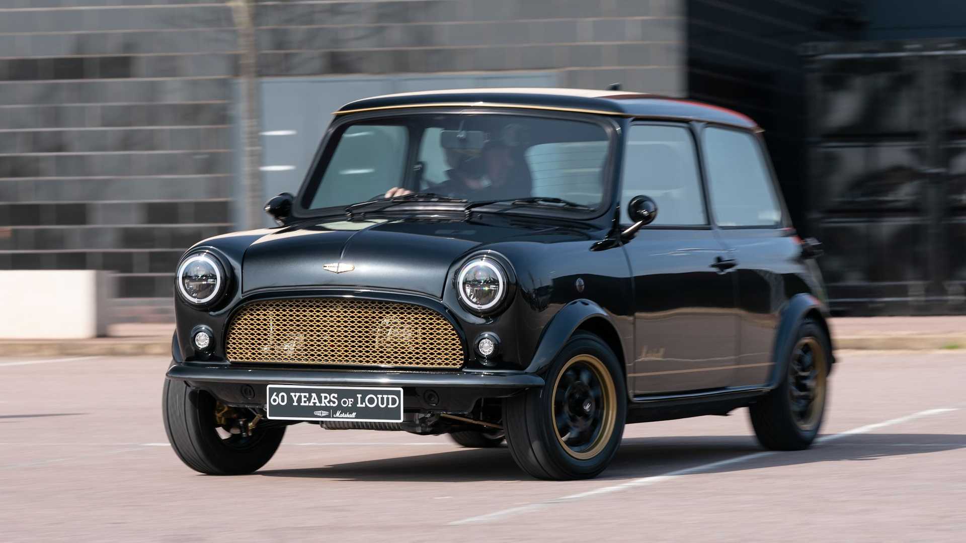 广场舞也能玩摇滚,可能你缺了一台mini马歇尔特别版改装车