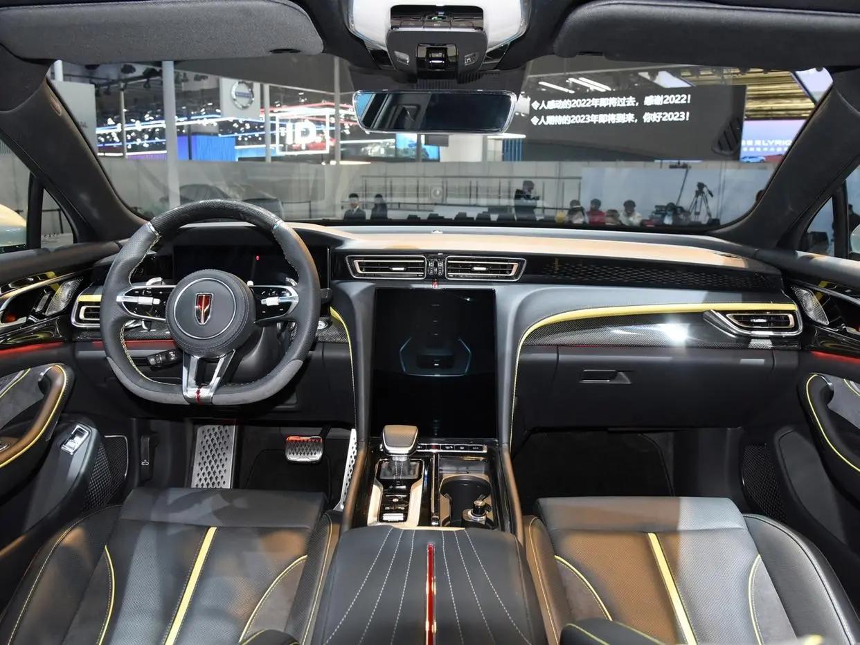 车长超过5米的车便宜,车长近5米才8万多起卖