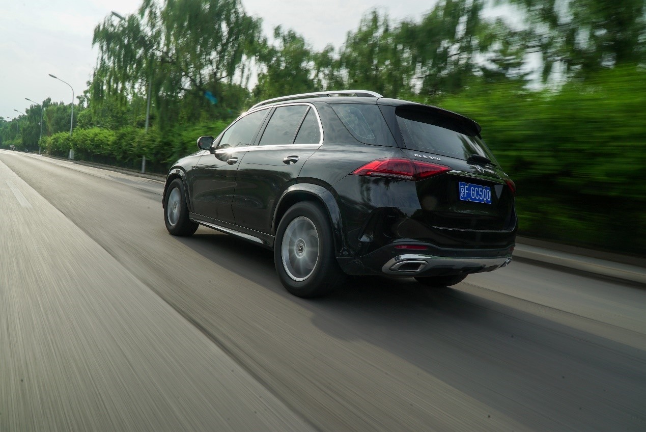 奔驰gle车主到店体验林肯飞行家,奔驰gle与林肯飞行家全面比较