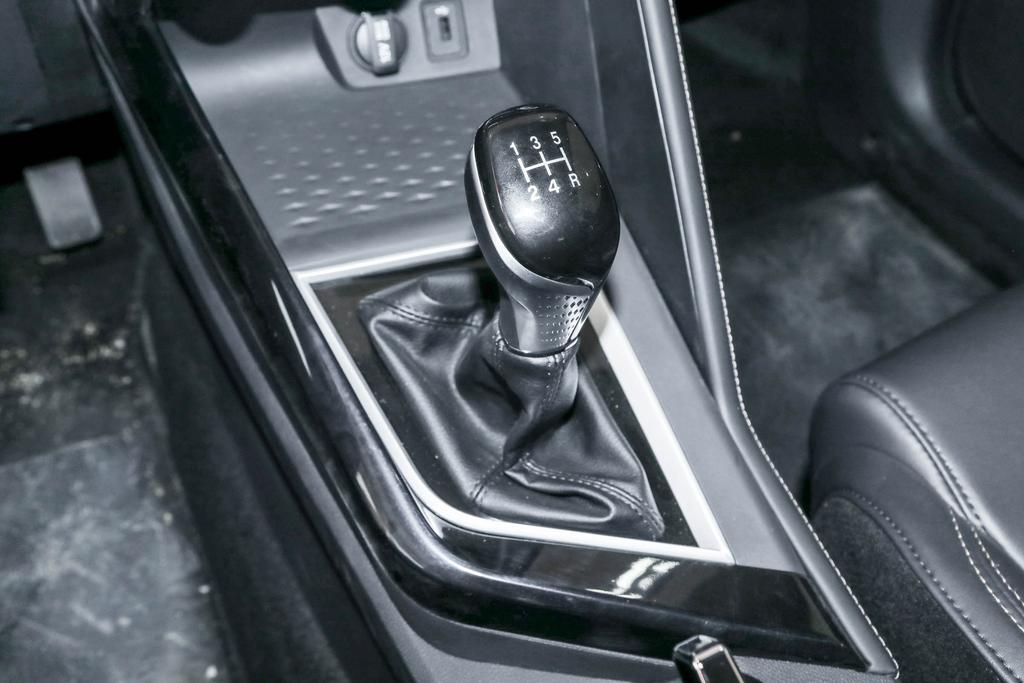 长安汽车推出的全新紧凑型跨界suv,长安跨界风尚车