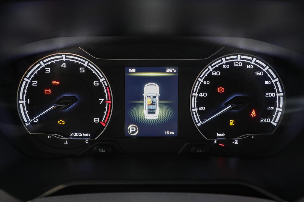 远景x6自动挡中配配置怎么样,17年吉利远景x6旗舰版参数配置