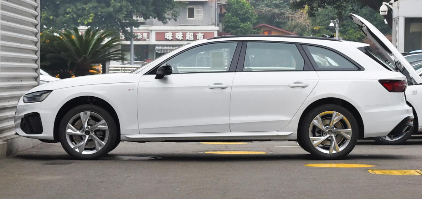 全网最新12款最高配奥迪a4,奥迪a435进取版试驾