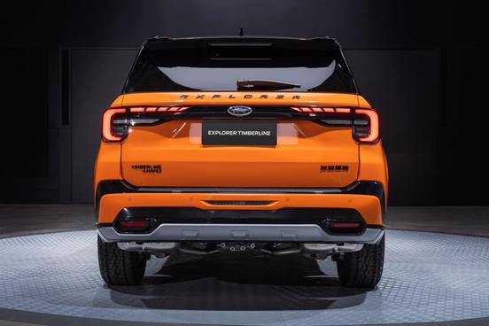 福特探险者昆仑巅峰版硬核驾临,豪华福特探险者赤金版