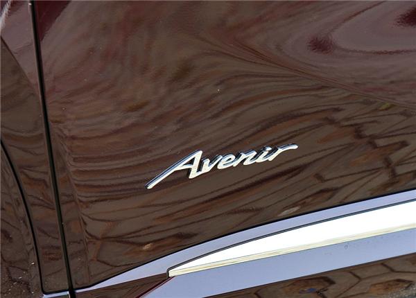 别克昂科威plus艾维亚深度试驾,2023款昂科威plusavenir艾维亚噪音