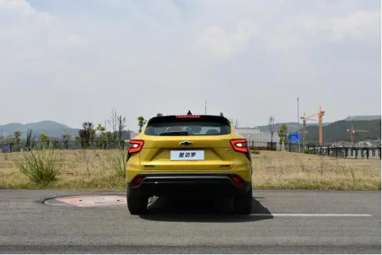 星迈罗逍客尺寸对比,雪佛兰科迈罗和日产逍客尺寸对比