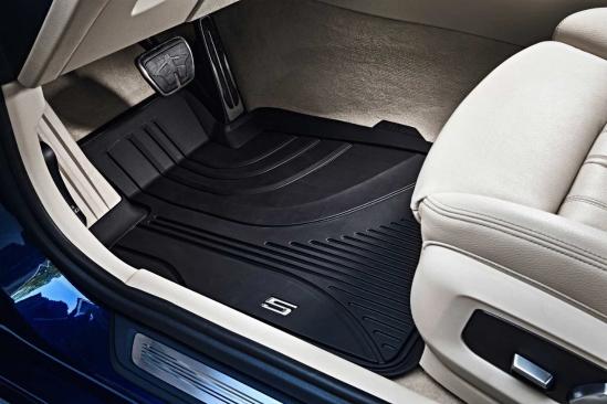 宝马必须换的三个配件,宝马车内必备用品有哪些