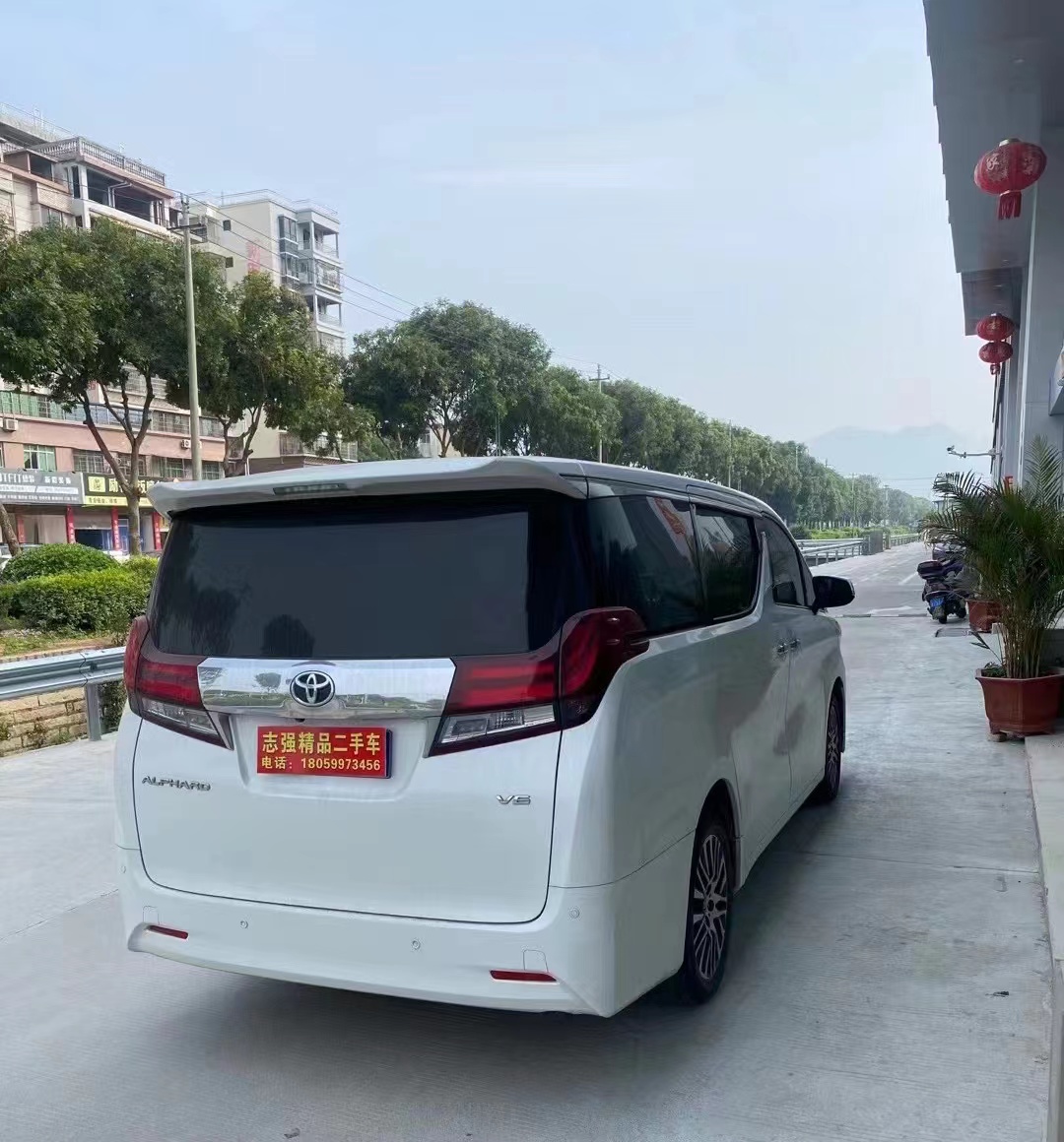 五一志强精品二手车高价回收零首付置换