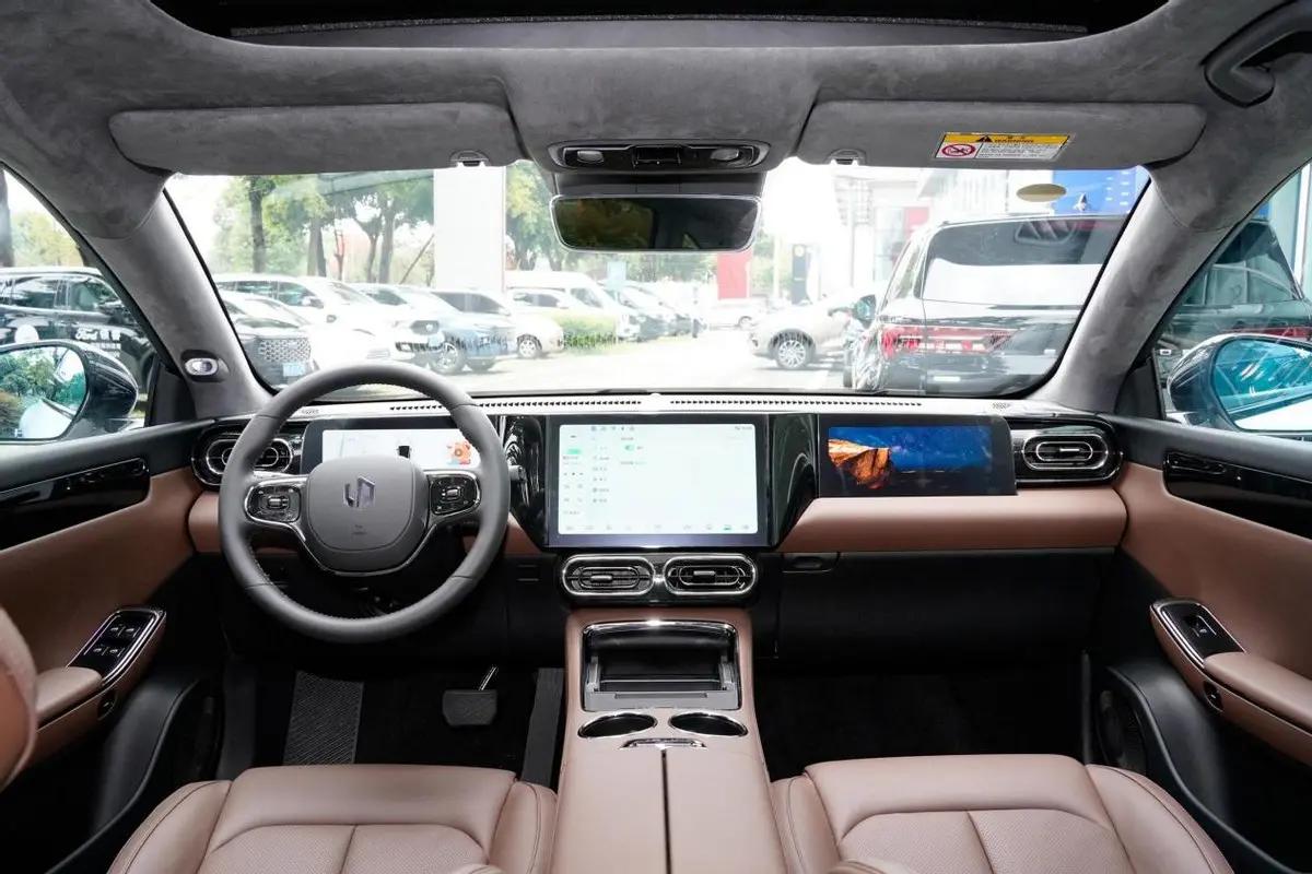 配无边框车门的车,配备无框车门车型