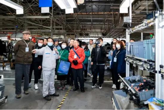 探访神龙武汉工厂，逸起舒享凡尔赛生活