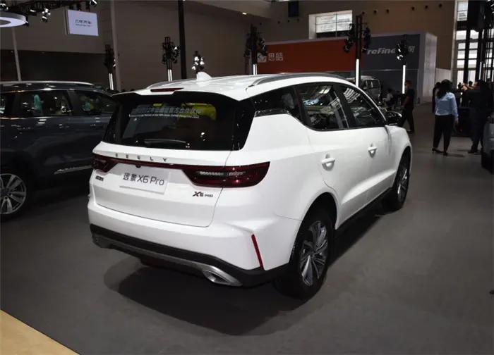 吉利远景x62020款手动最高配,称职的家用suv吉利远景x6实拍