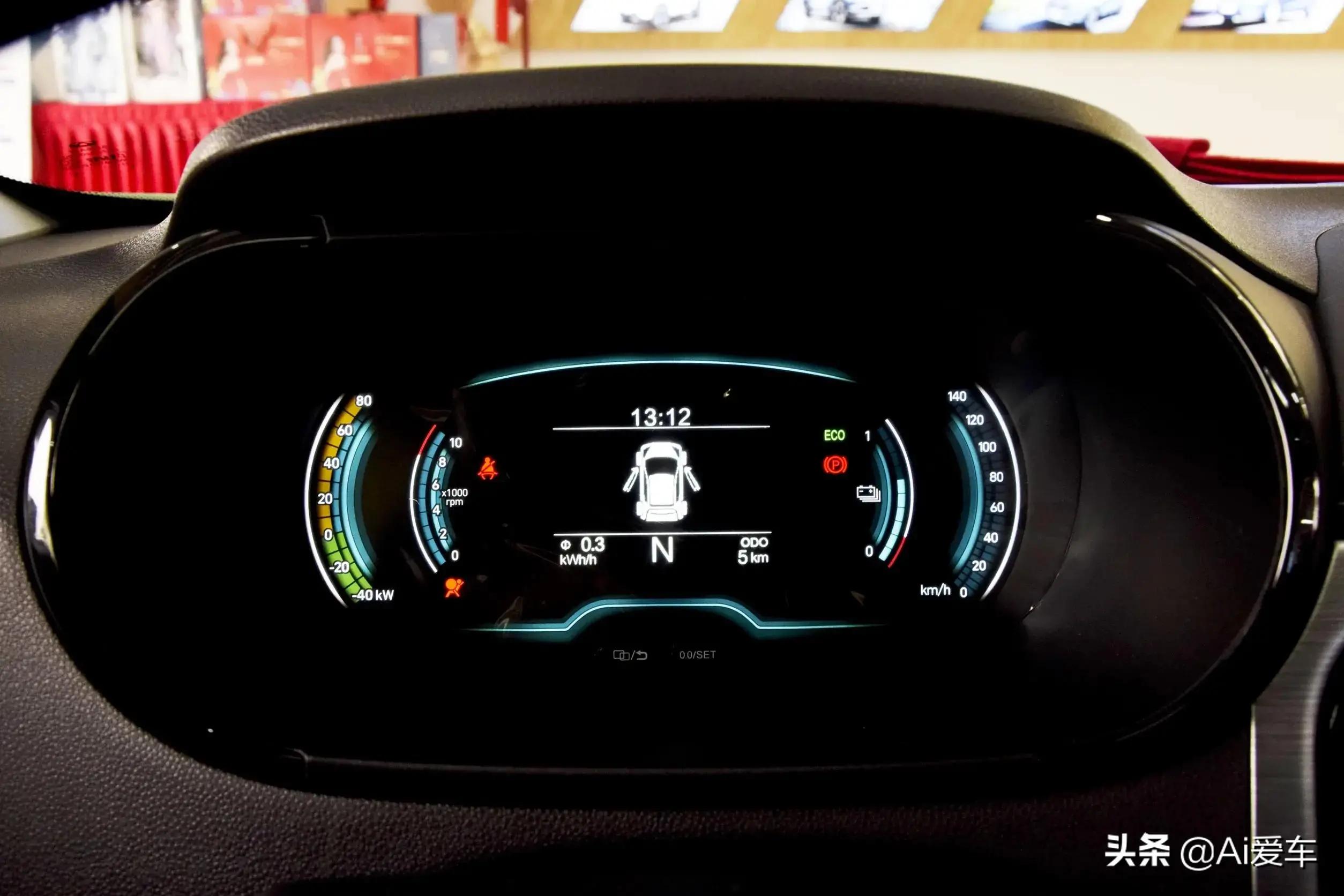 新能源奇瑞小蚂蚁四门时速,最新款新能源奇瑞小蚂蚁