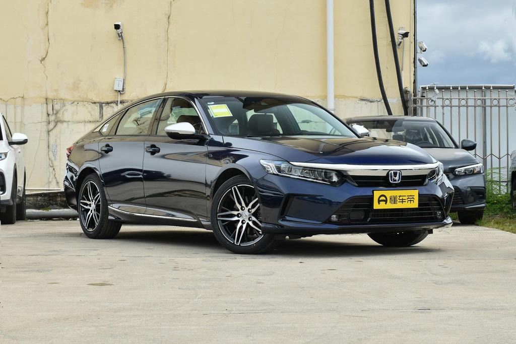 英仕派精致版2022款功能操作,英仕派2022款精致版落地多少