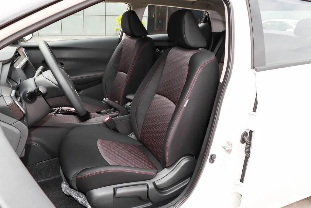 解读日产蓝鸟，外观运动且省油，是否值得入手