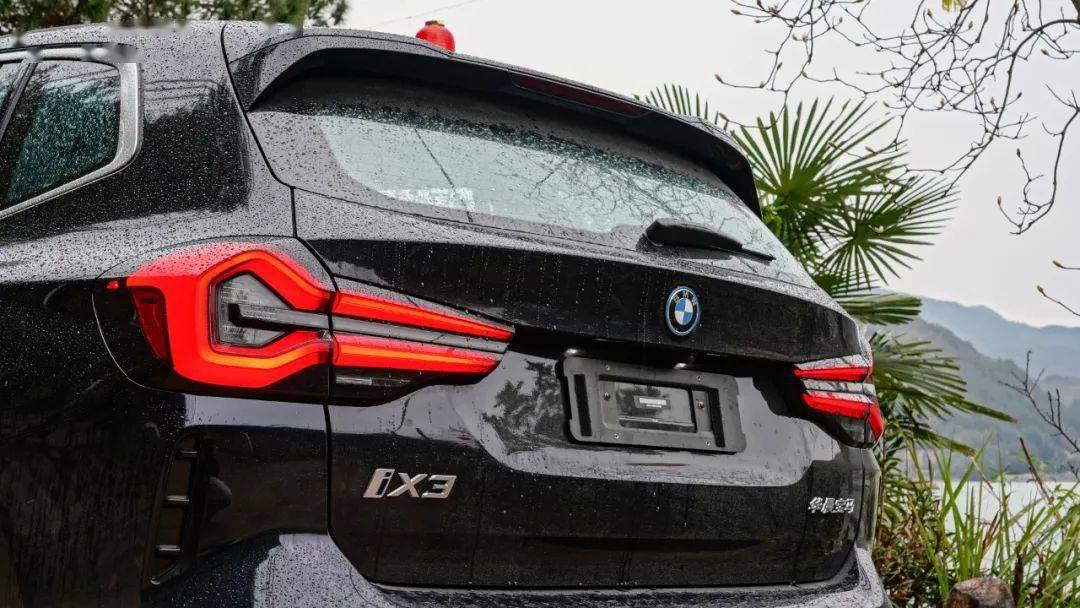 宝马ix3高速实际续航测评,宝马ix3满电才295公里