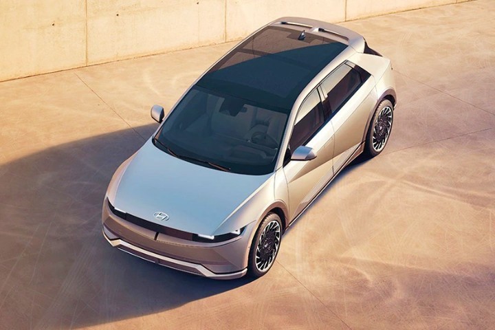 丰田纯电suvbz4x开启预售,一汽丰田bz4x对比广汽丰田bz4x