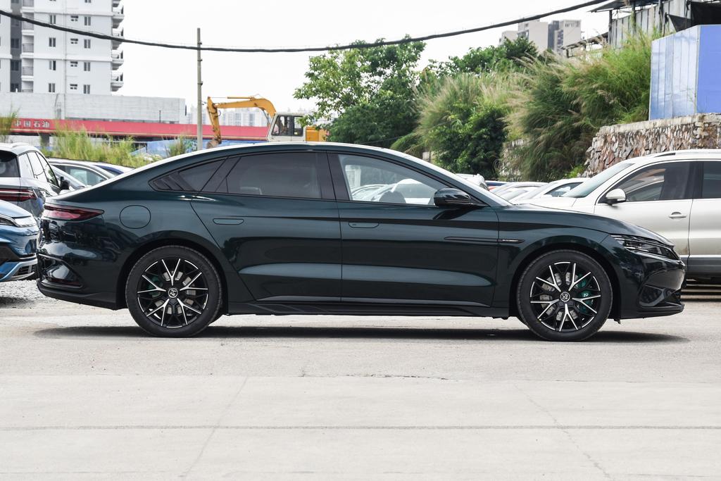 汉ev如何开车内通风,汉ev高配低配驾驶感受