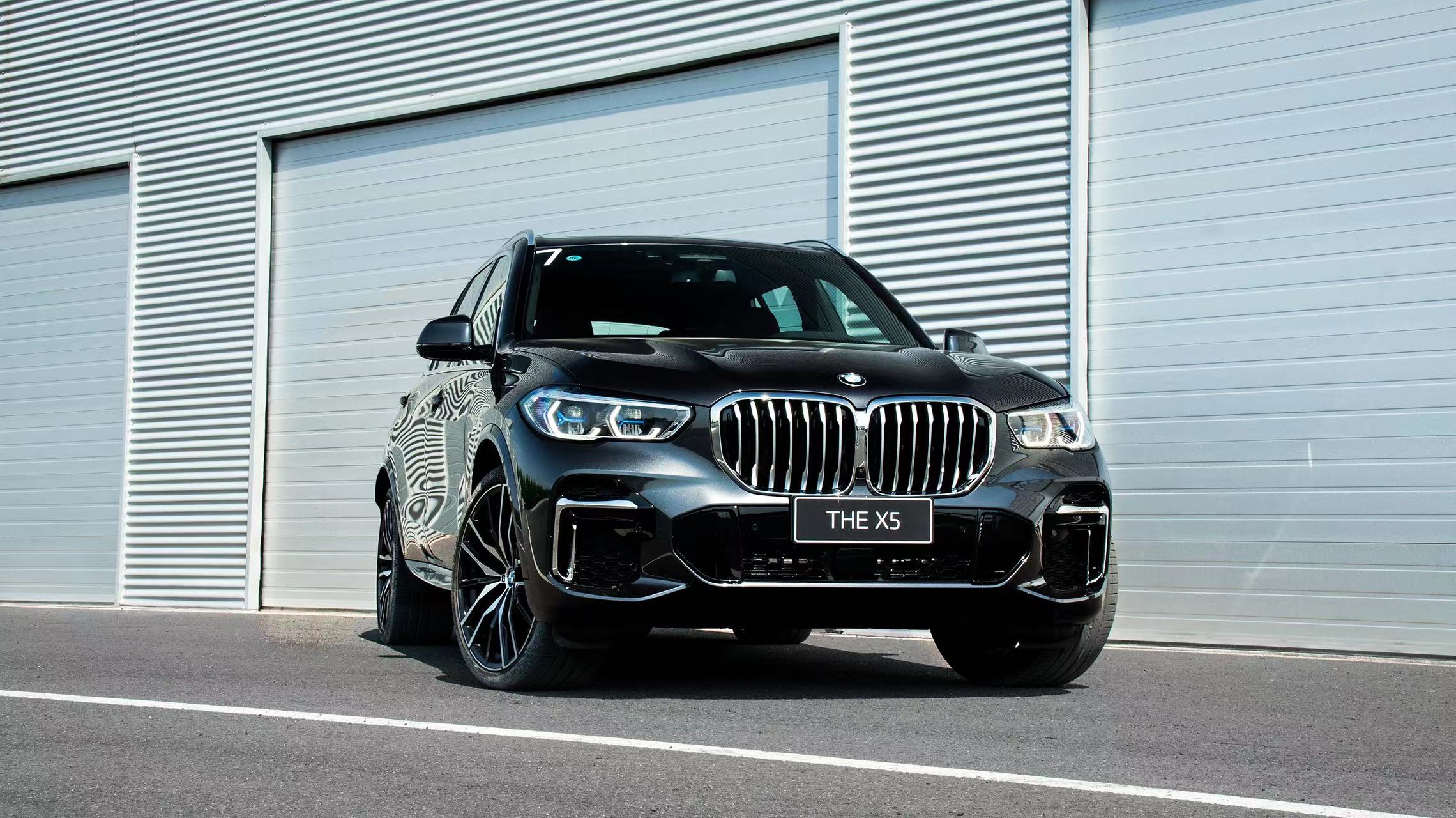 宝马x5xdrive爬坡,宝马x5xdrive40i提车