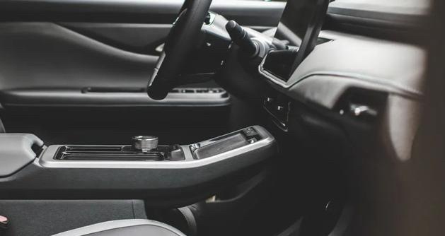 合创z03潮酷有L2吗,合创z03潮酷版对比潮享版510