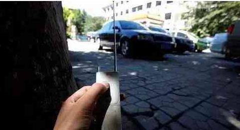 起亚k3车钥匙没电了怎么换电池,起亚kx5钥匙没电怎么启动