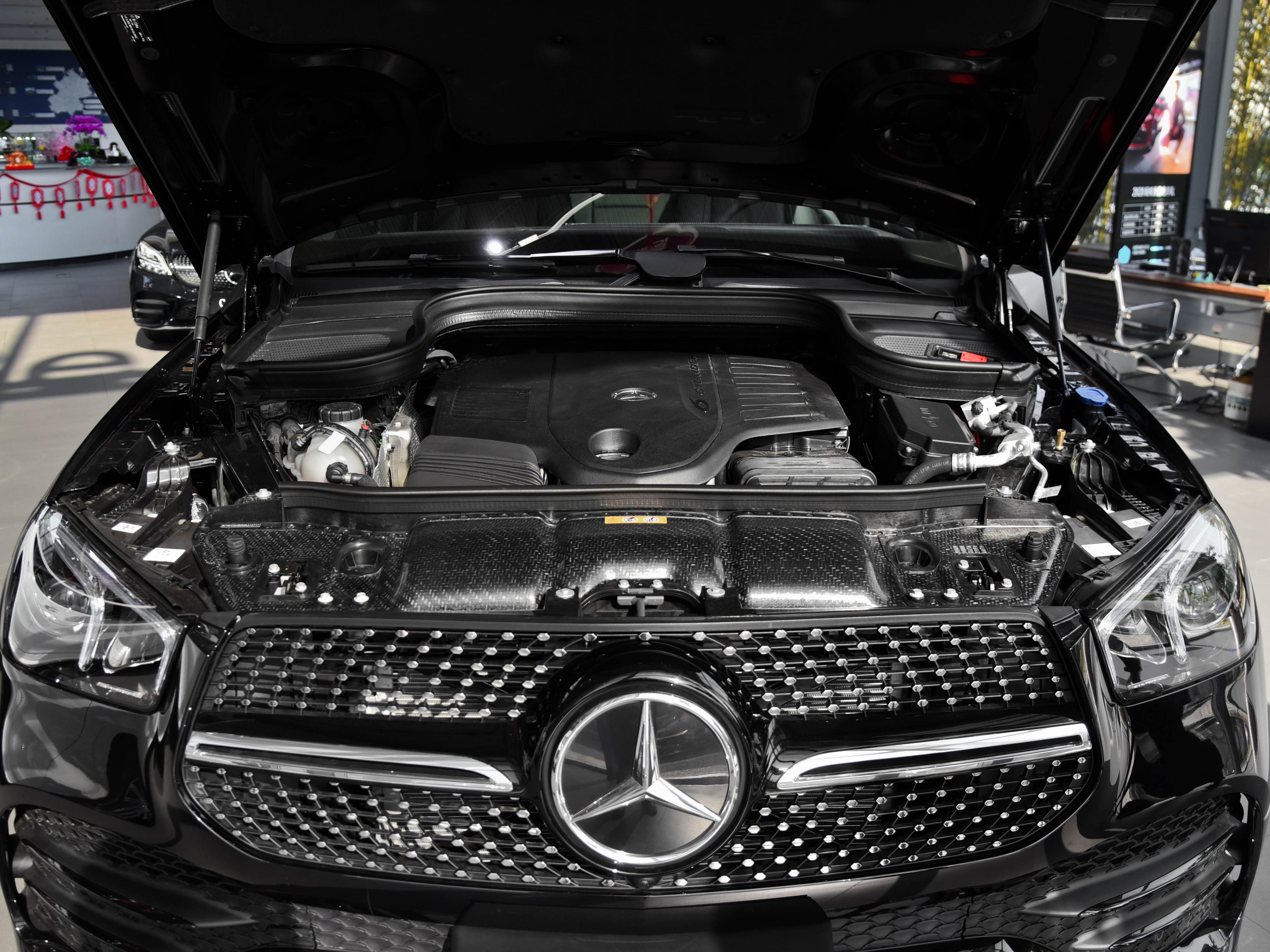 75万买的高价奔驰车,75万买什么奔驰