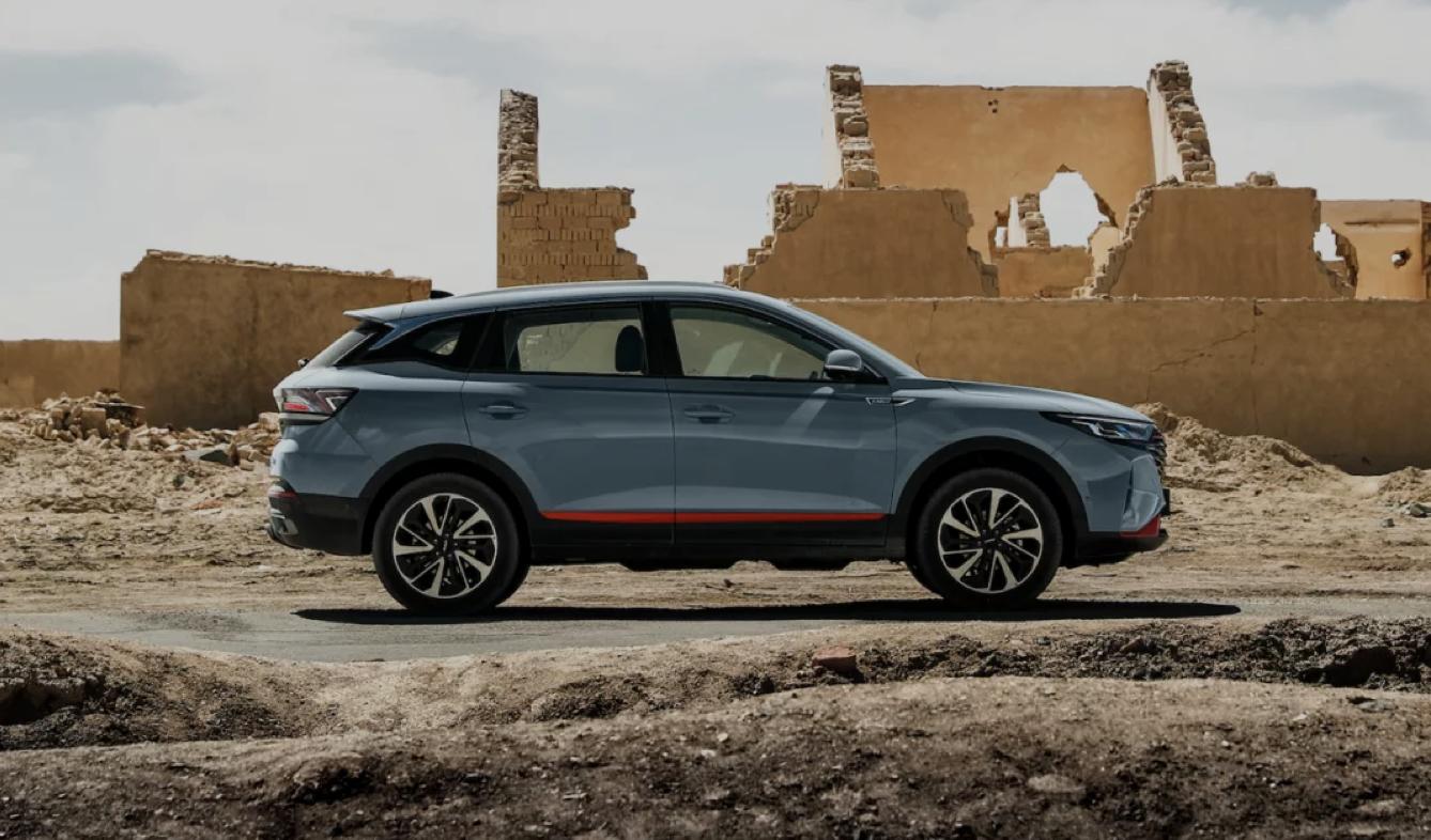 东风风神ax7马赫版手动评测,东风风神ax7马赫版非天窗版车型