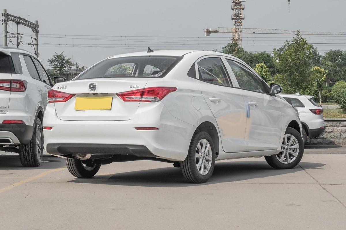 谈谈长安悦翔的用车感受,悦翔v31.4排量的车油耗7.2怎么办