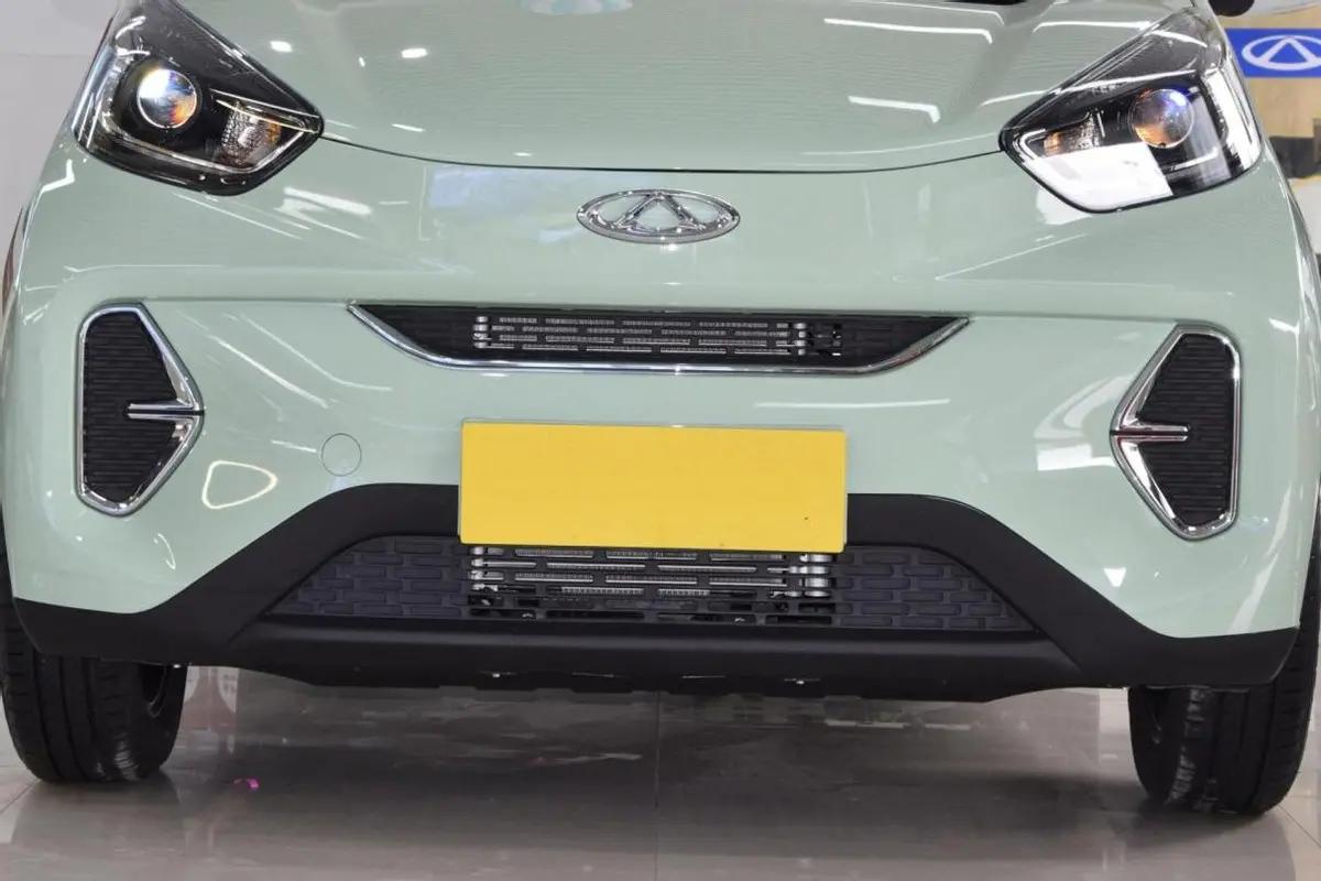 奇瑞小蚂蚁新能源代步车推荐,好看又便宜又不烧油的小车