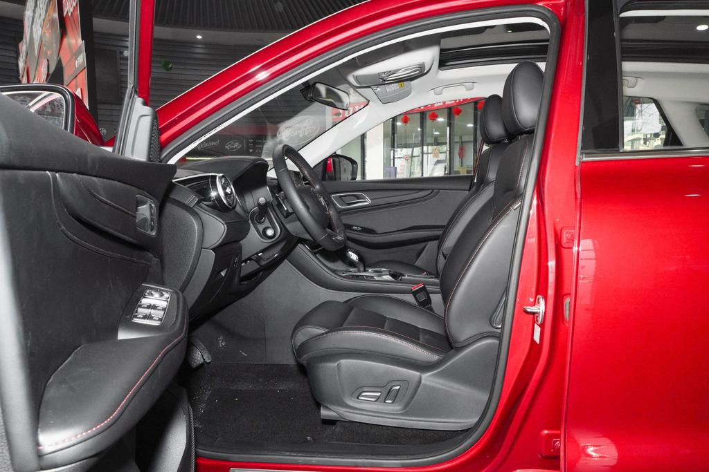 英式超跑noblem600,英国mg车