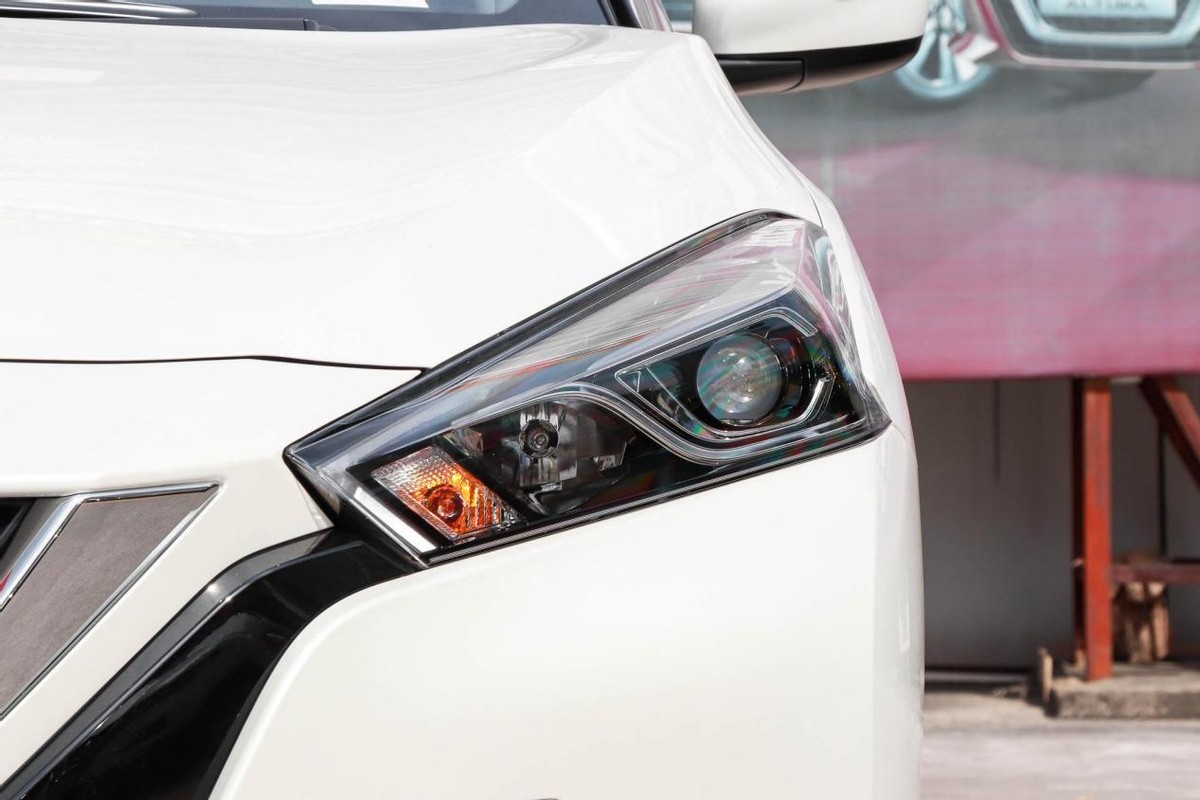 07年蓝鸟2.0自动实际油耗是多少,蓝鸟汽车2019款油耗多少一公里