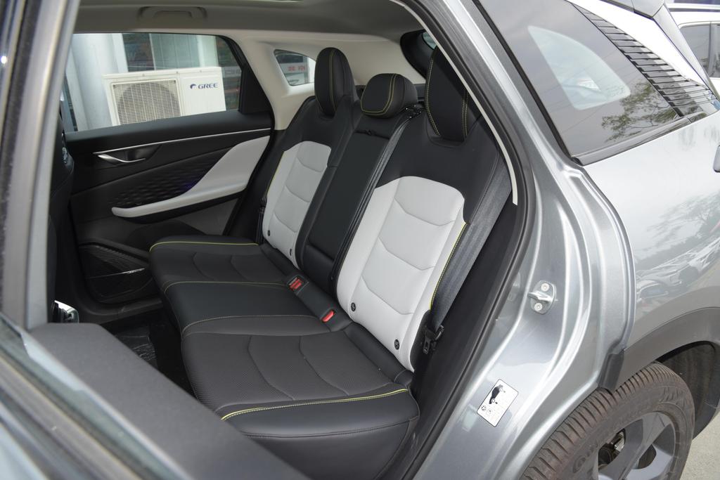 北京汽车魔方品牌有几种配置,北京汽车魔方最新款