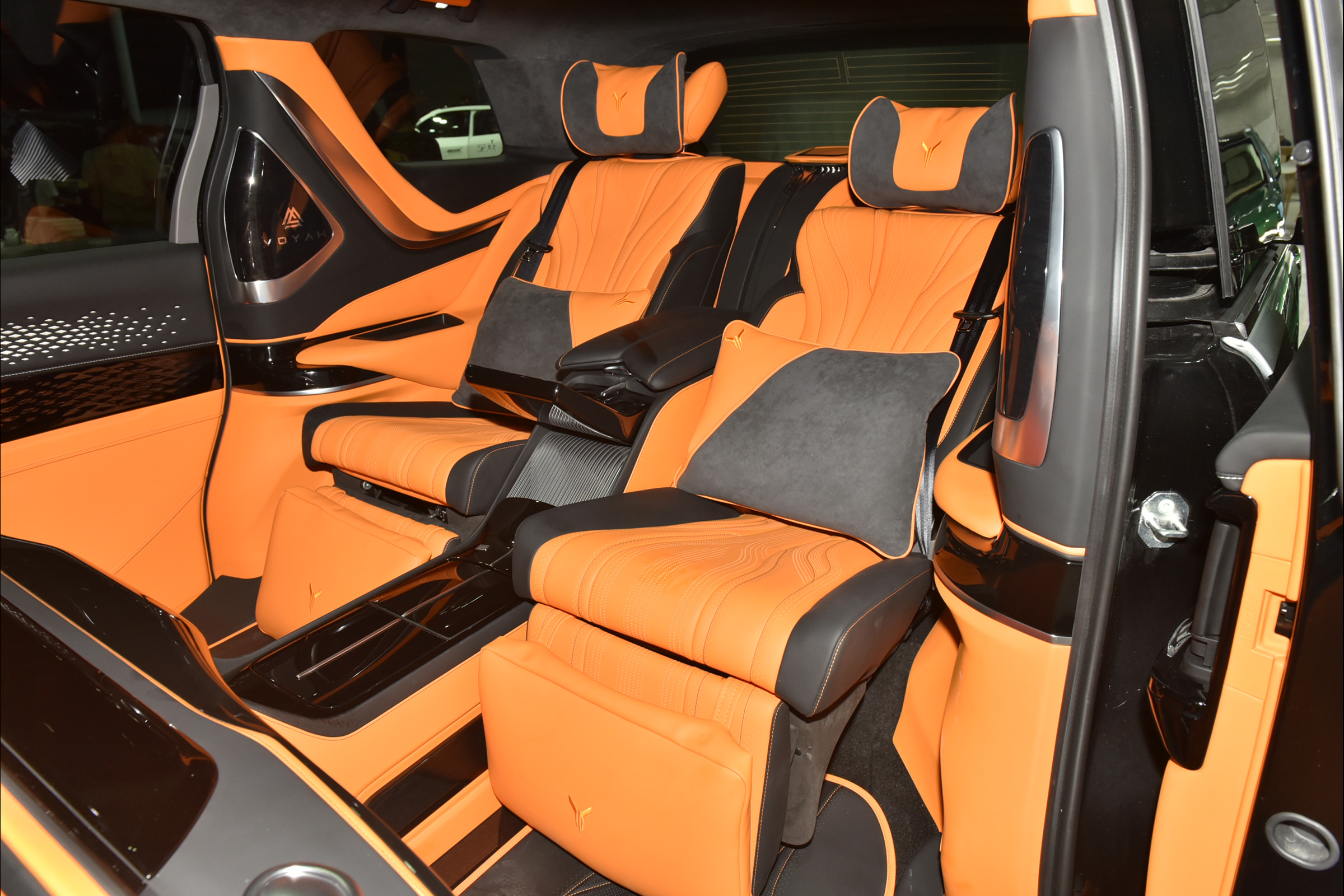 做生意买好点的车,做生意的买车买贵还是便宜