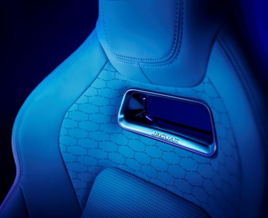 英伦风范全系集结,英伦风范的商务座驾值得拥有