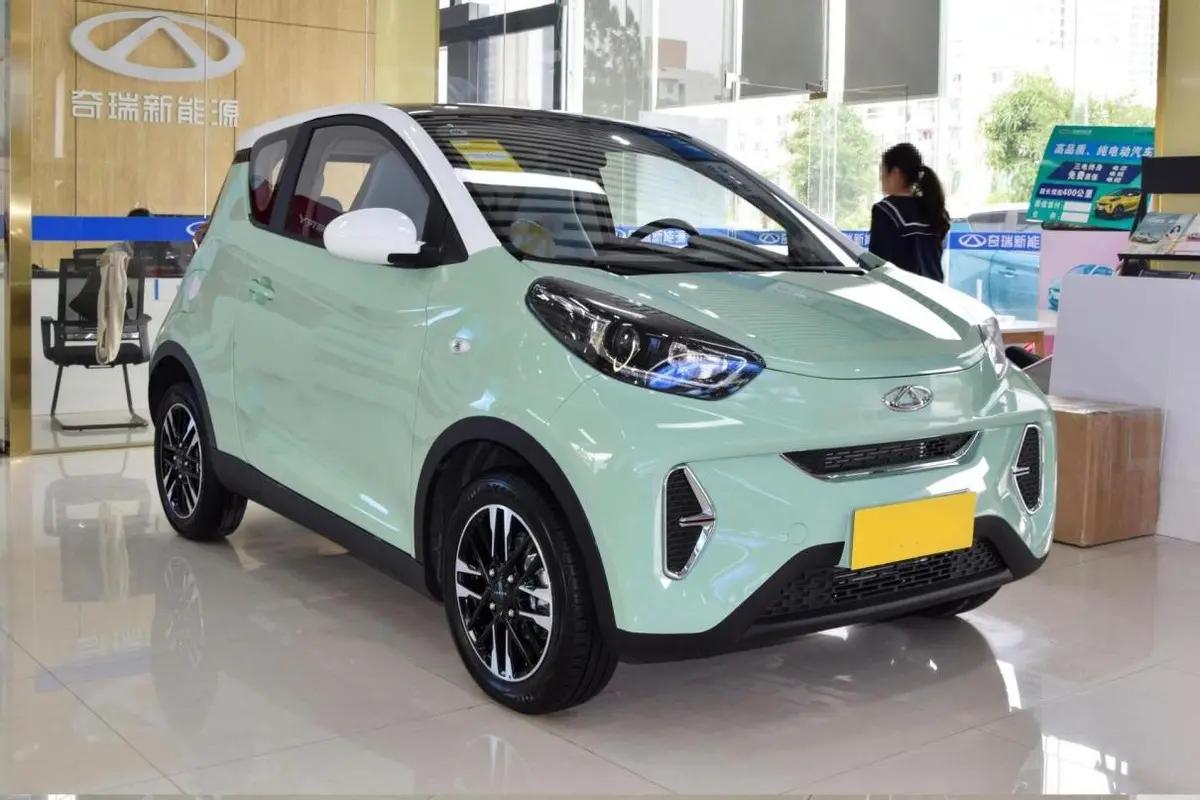 奇瑞小蚂蚁新能源代步车推荐,好看又便宜又不烧油的小车