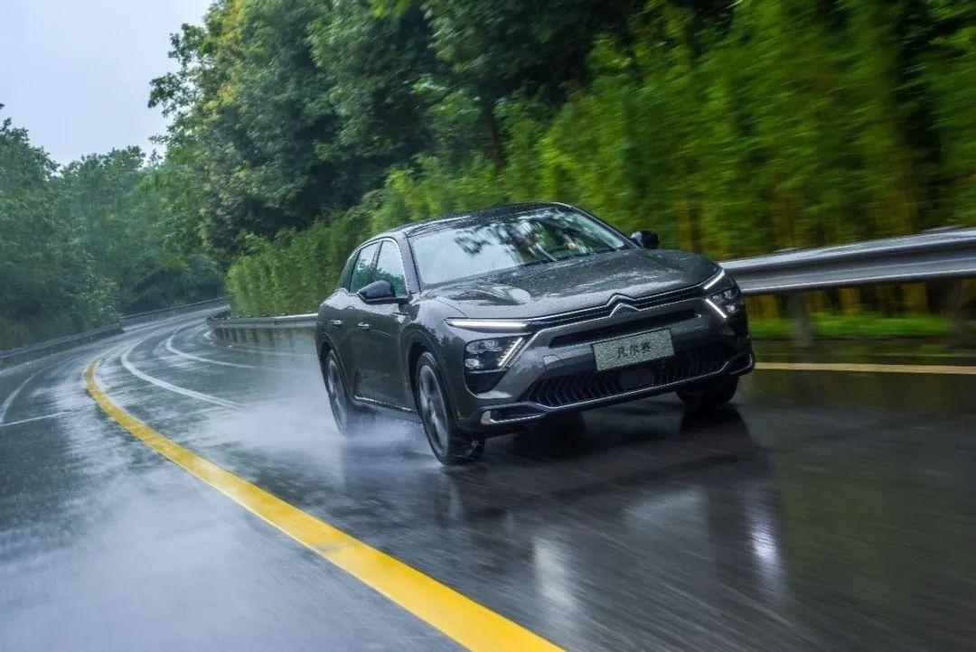 十多万预算买suv,十多万预算买车推荐