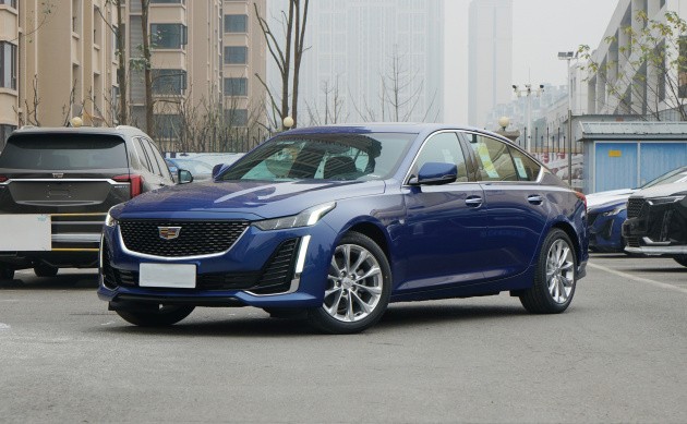 凯迪拉克CT5怎么样啊,凯迪拉克ct5和奔驰c260怎么选