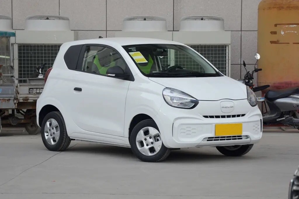 不到6万上汽科莱威clever上市图片,6万元纯电微型车上汽科莱威clever