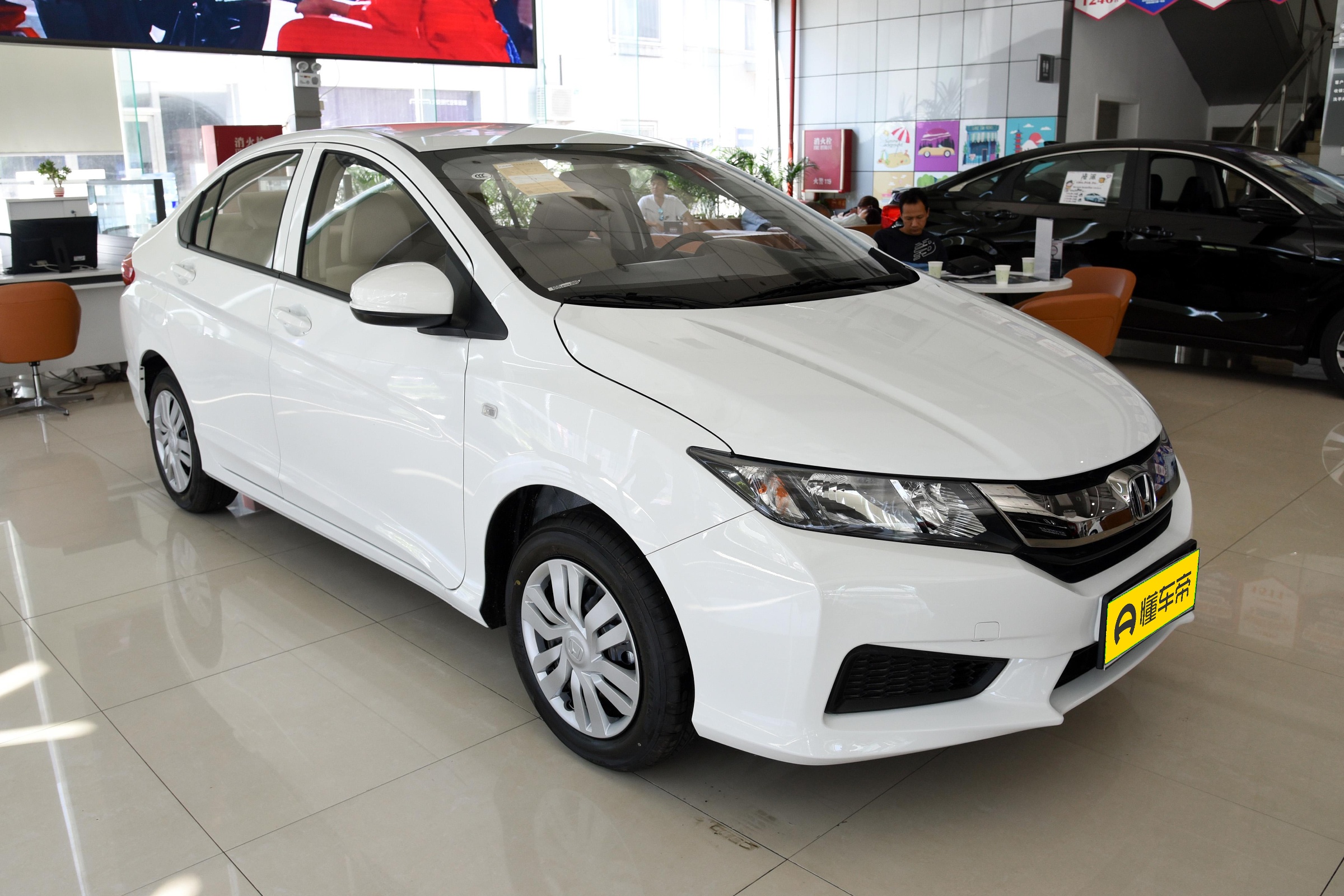 本田锋范购车指南,锋范新车现在还可以买吗