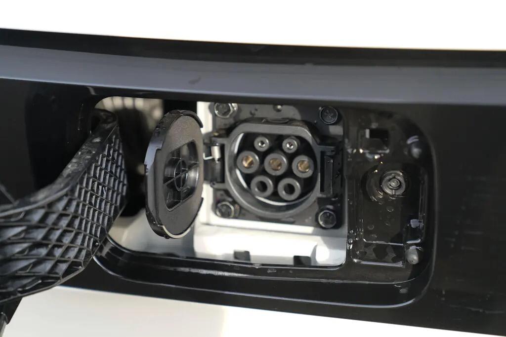 月销超3万五菱mini,宏光miniev2020款轻松上路多少钱