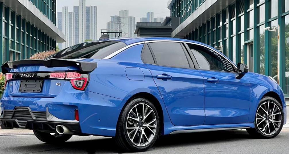 20万左右公认最好的运动轿车,9到13万最适合年轻人的运动家轿