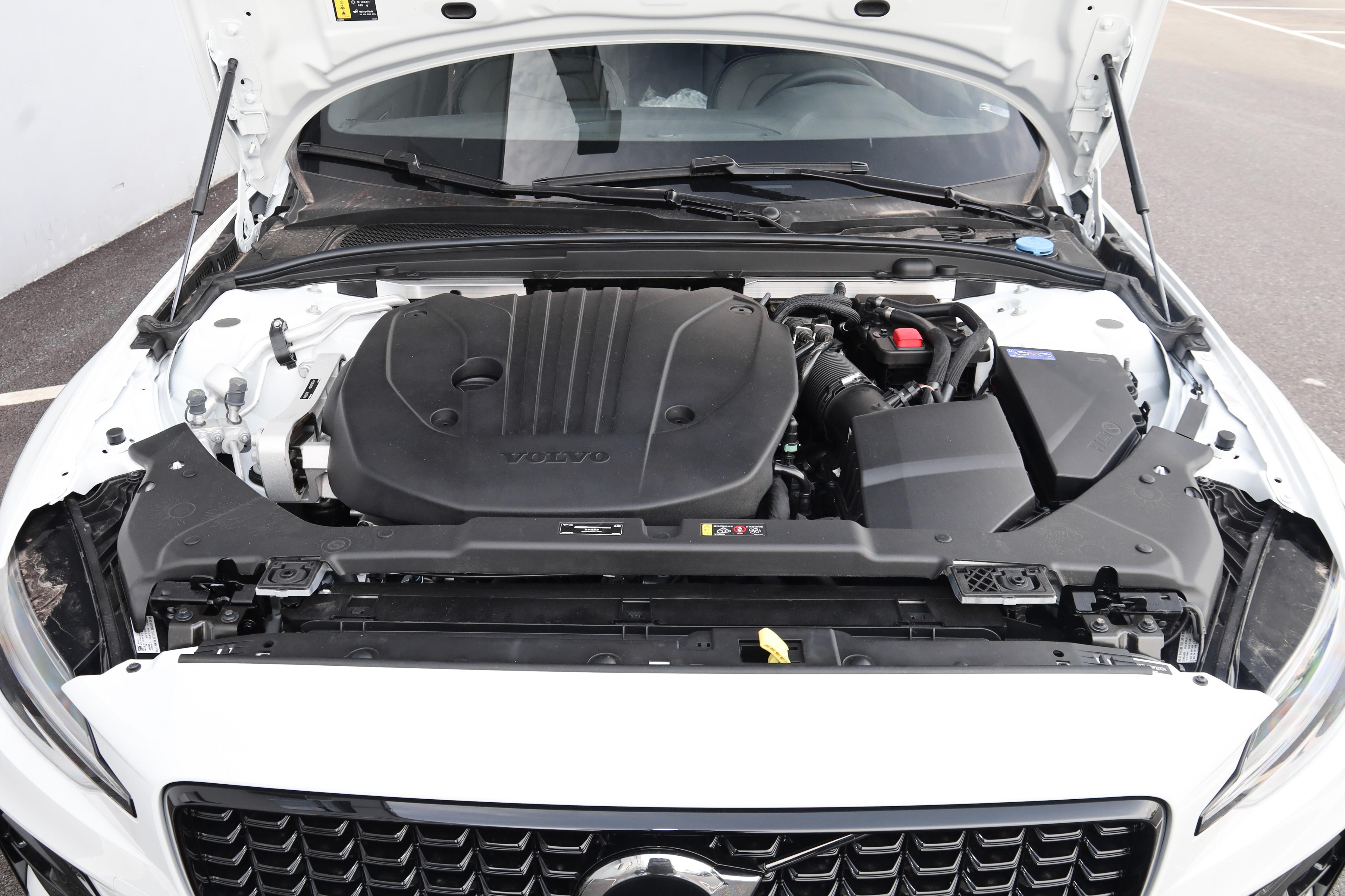 沃尔沃s60b5深度测评,新款沃尔沃s60有纯油车吗