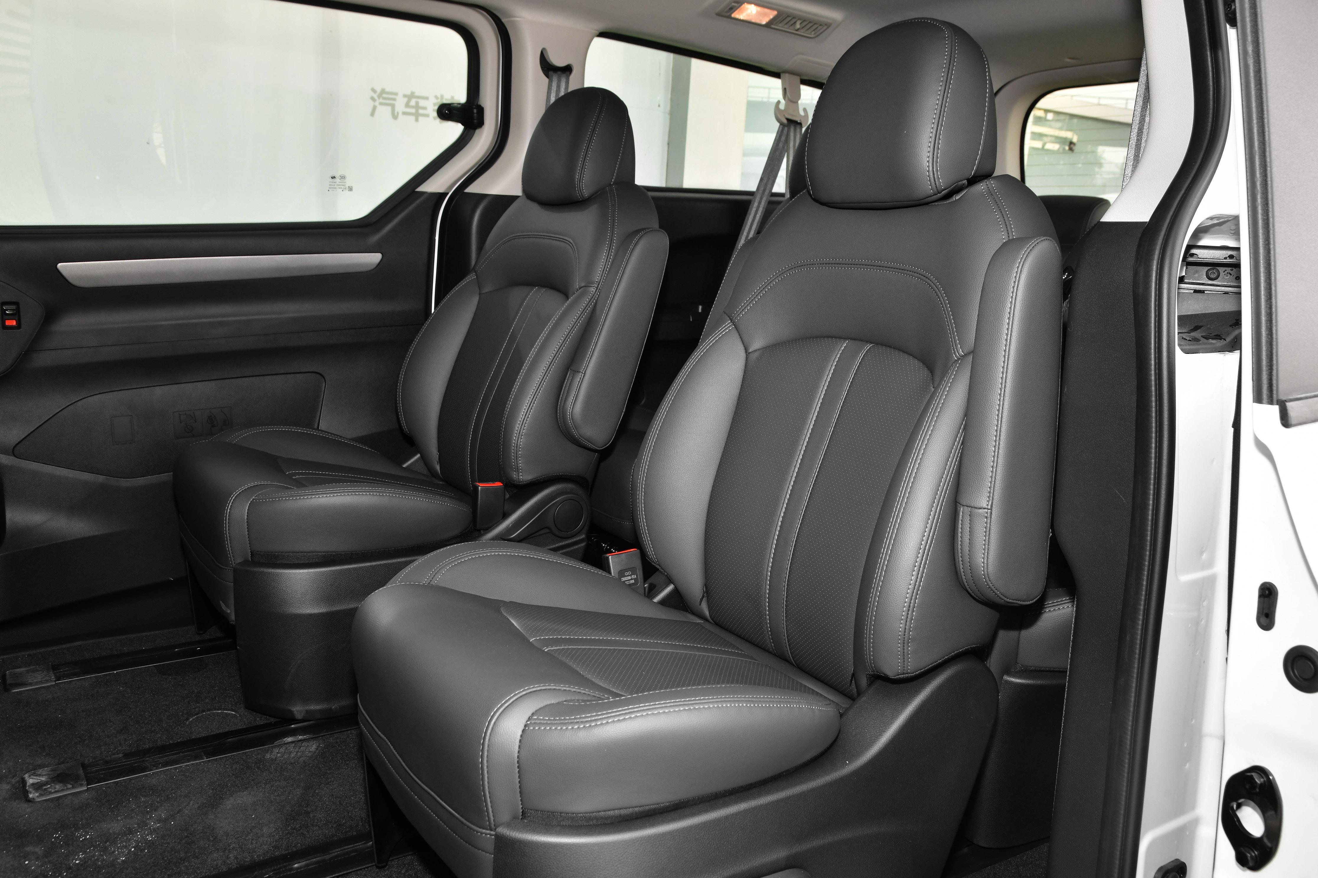 上汽大通maxusg10售价,新款上汽大通maxusg10对手