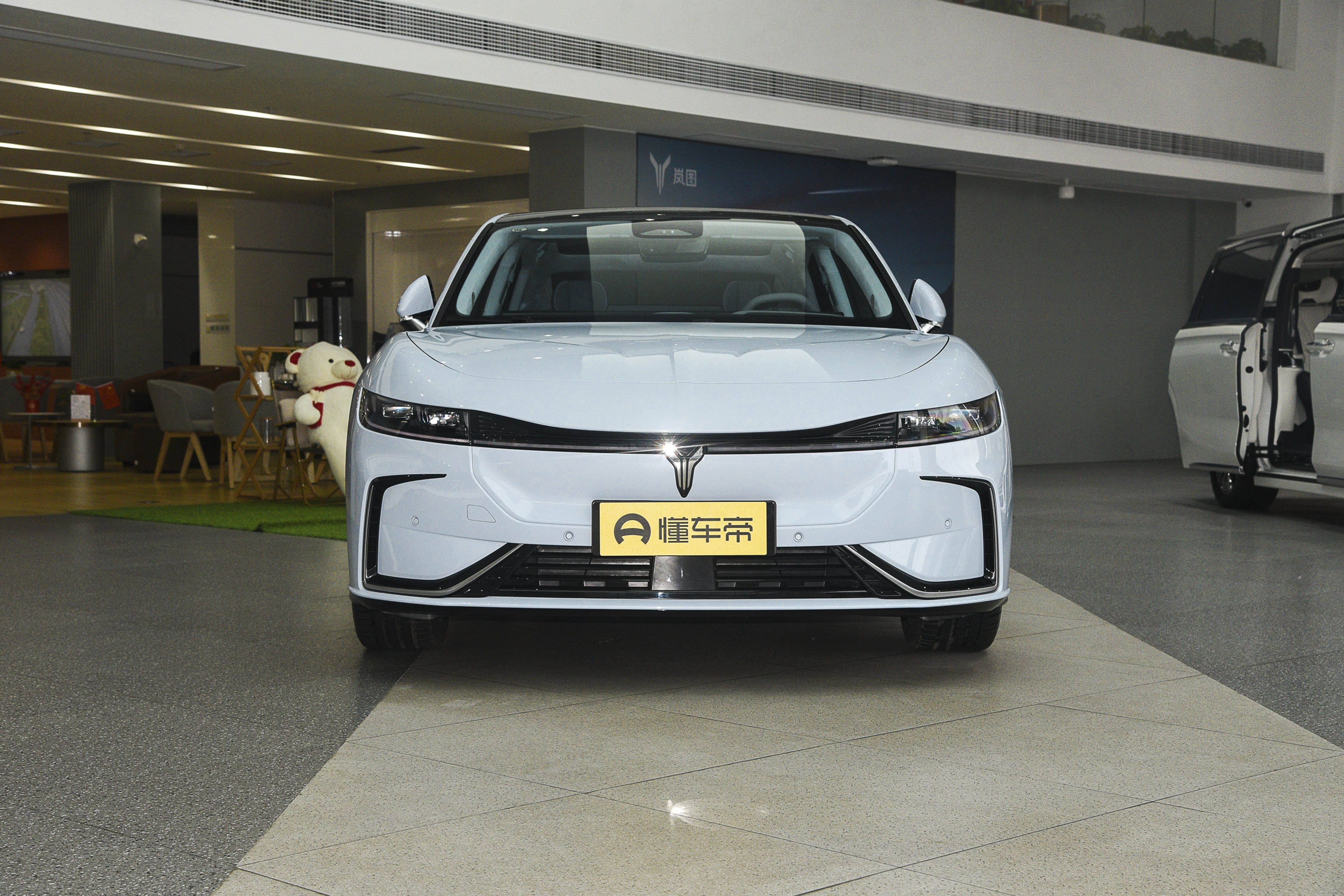 鏈堜粯8000宸﹀彸棣栦粯鍗佷簩涓変竾鐨勮溅,鏈堜粯700涔拌溅