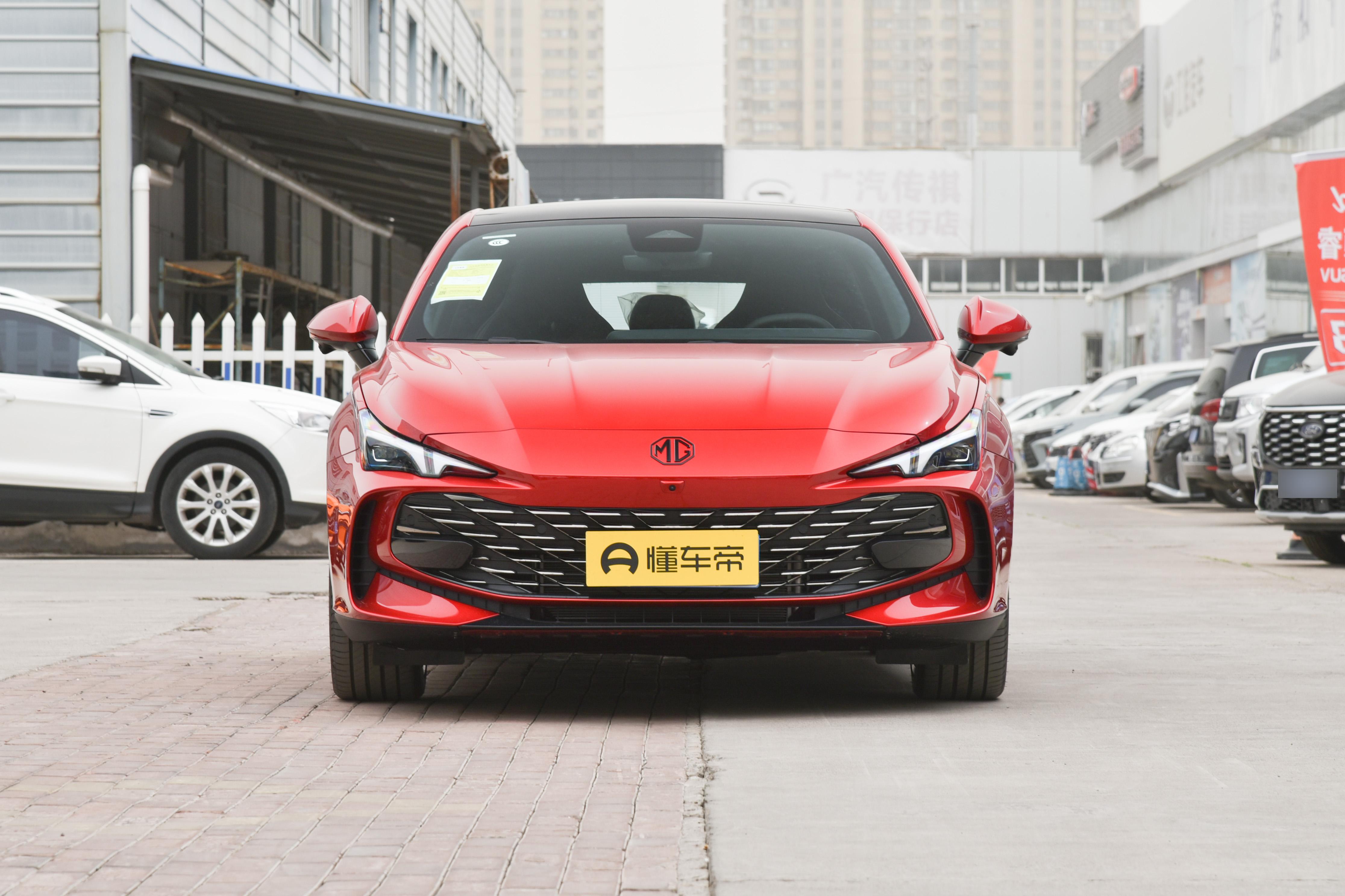 上汽名爵mg7火爆力度,名爵mg7空间比3系大吗