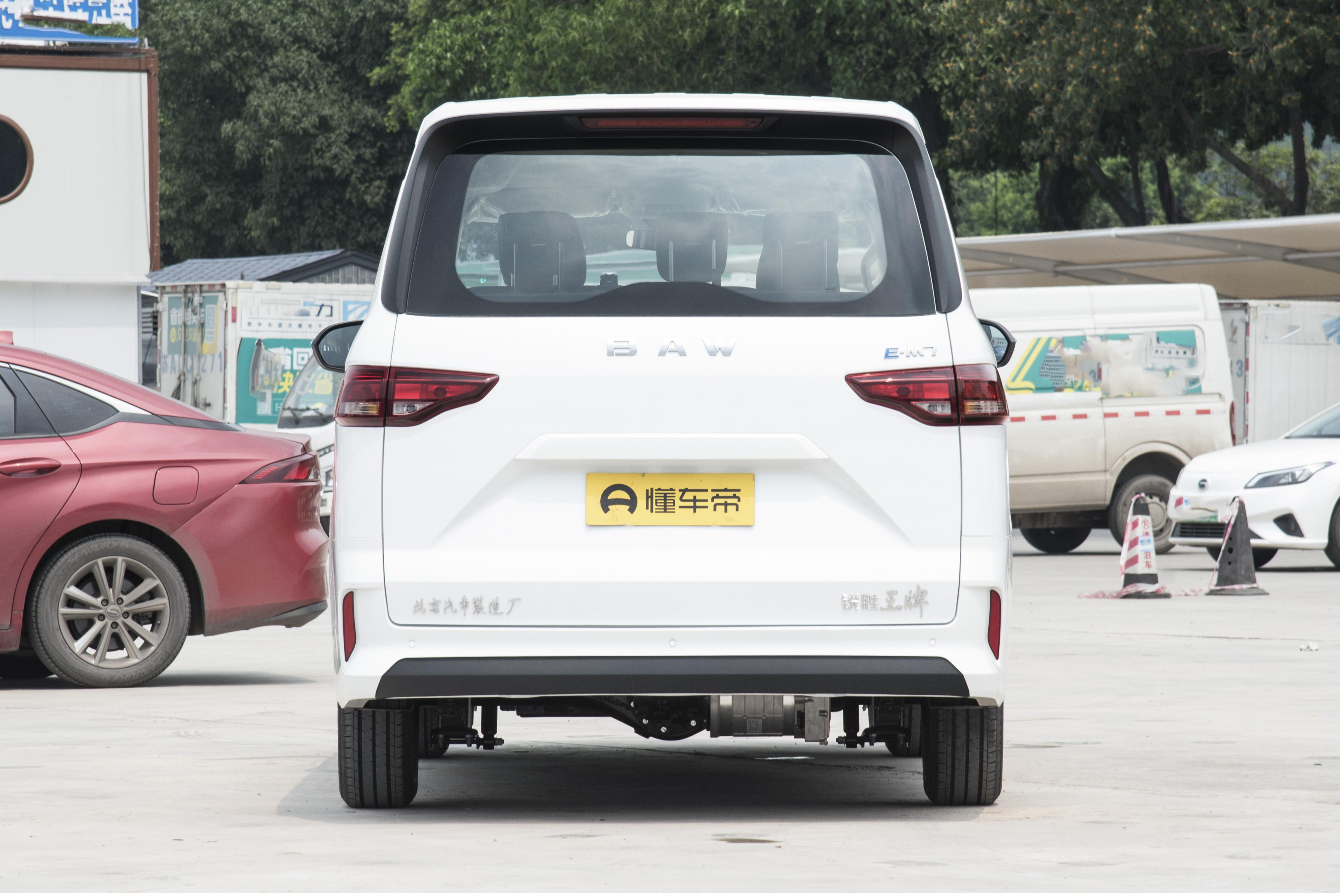 首付4万月供1800能买多少钱二手车,首付4万月供2000供3年有什么车