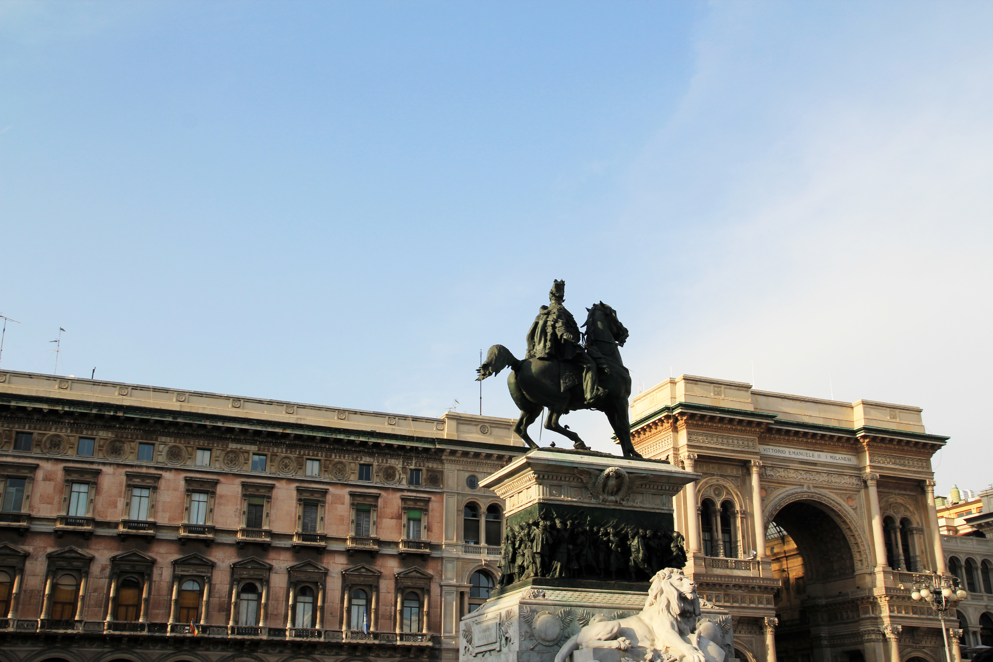 失败作家在巴黎苟活，却写出了感动人心的故事！