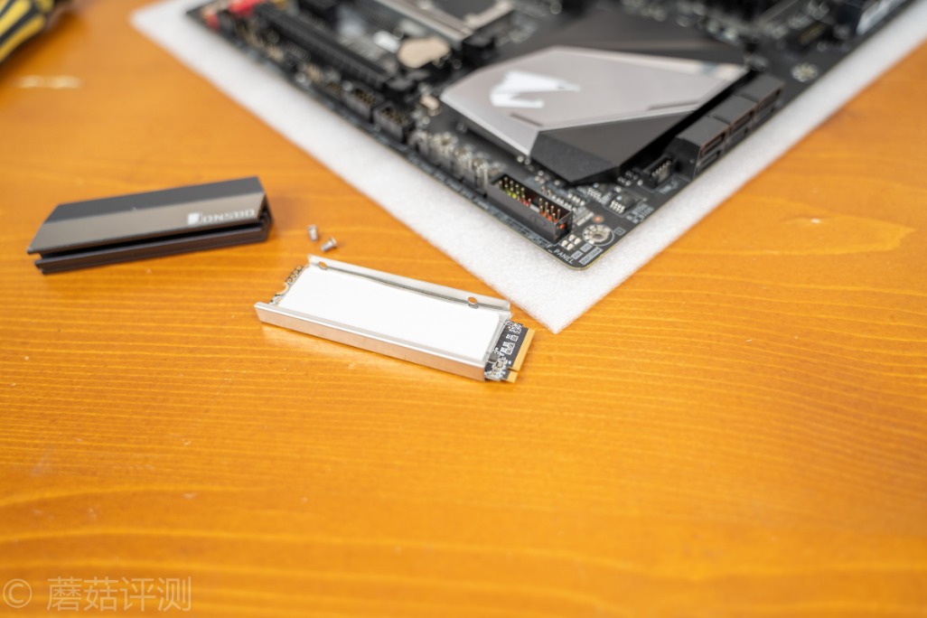 乔思伯m.2散热,乔思伯m.2散热器安装