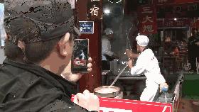 拉面哥爆红背后的真相,拉面哥网红火到一塌糊涂