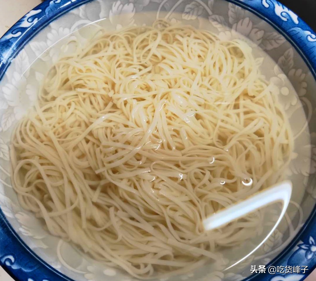 西红柿鸡蛋酱的做法拌饭,鸡蛋酱拌面条家常做法