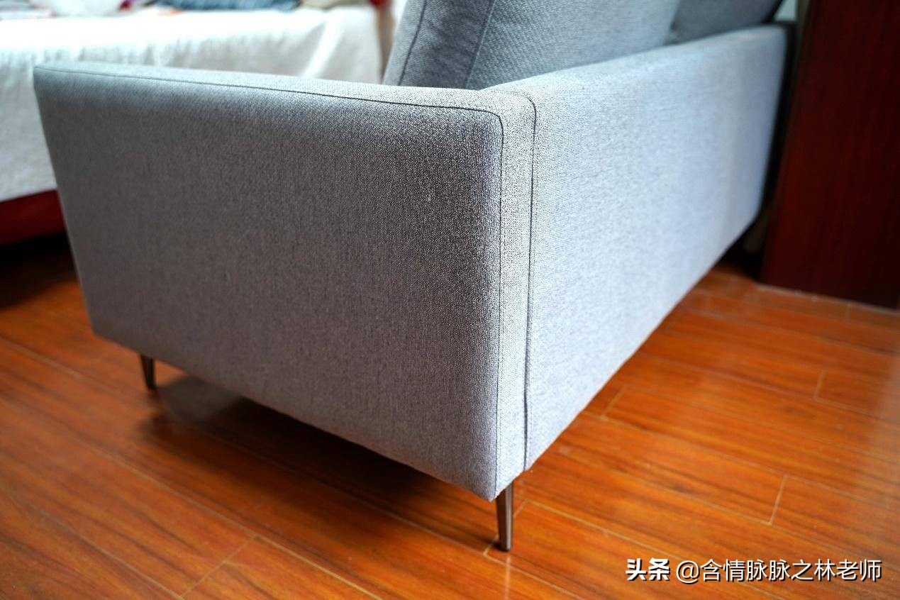 小居室沙发如何选，8HClean抗菌时尚布艺沙发