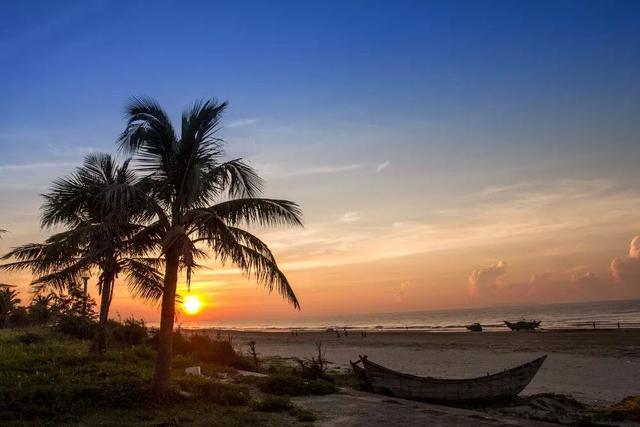 茂名浪漫海湾攻略,不输东南亚的海滨小城